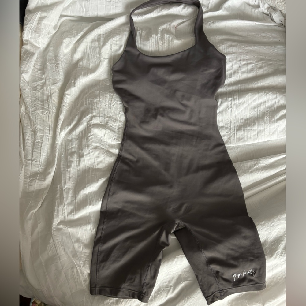 Gym romper